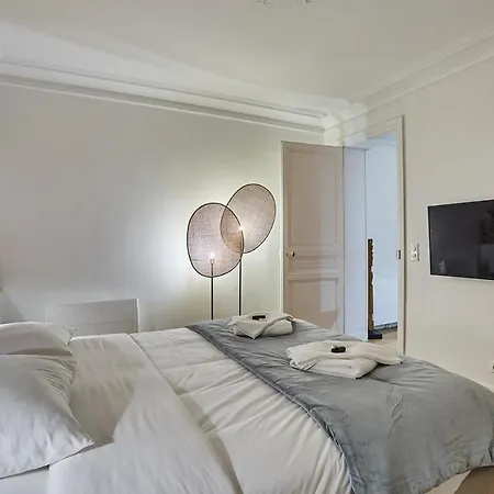 Eiffel Tower Trocadero By Prestige *