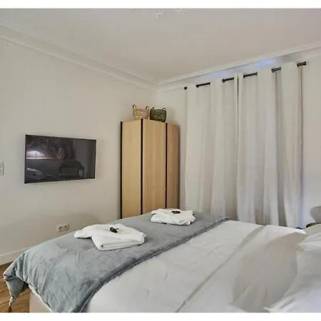 Eiffel Tower Trocadero By Prestige Париж